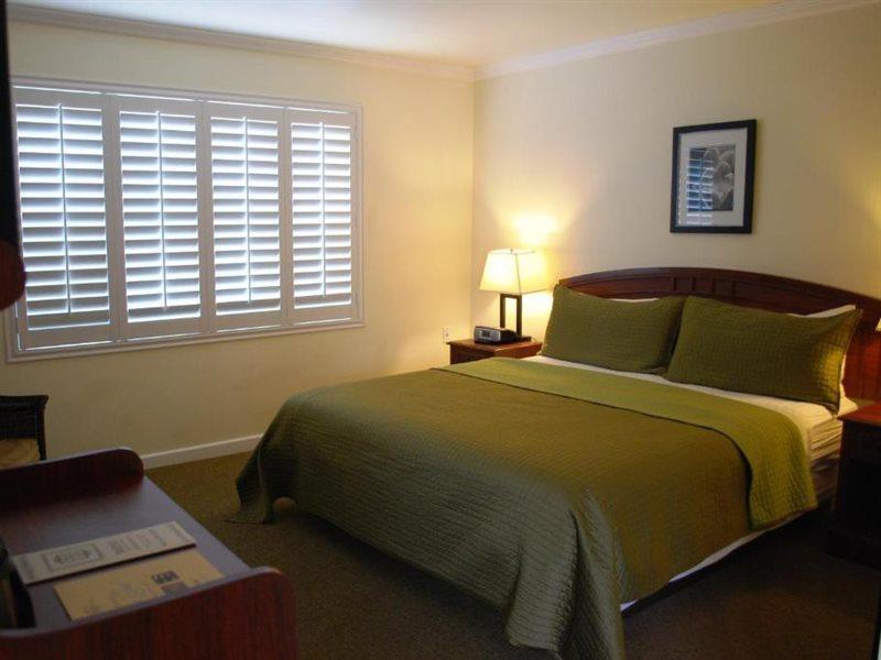 Bella Capri Inn And Suites Camarillo Ngoại thất bức ảnh