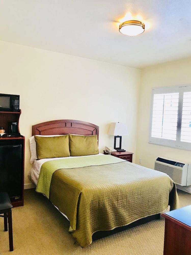Bella Capri Inn And Suites Camarillo Ngoại thất bức ảnh
